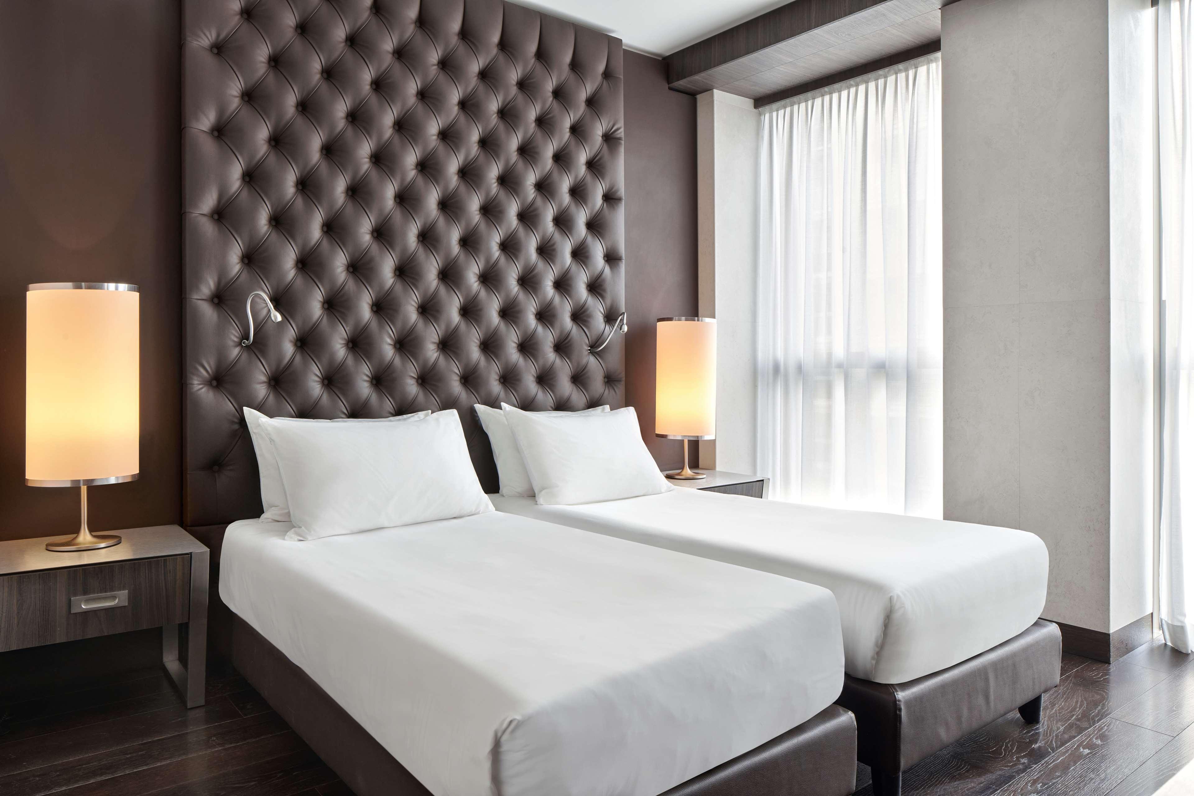 Hyatt Centric Milan Centrale Exterior foto